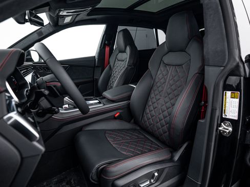 New 2026 Audi SQ8 Prestige image 17