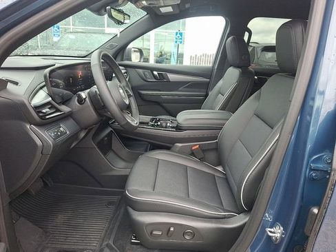 Used 2026 Buick Enclave Preferred w/ Power Package image 15