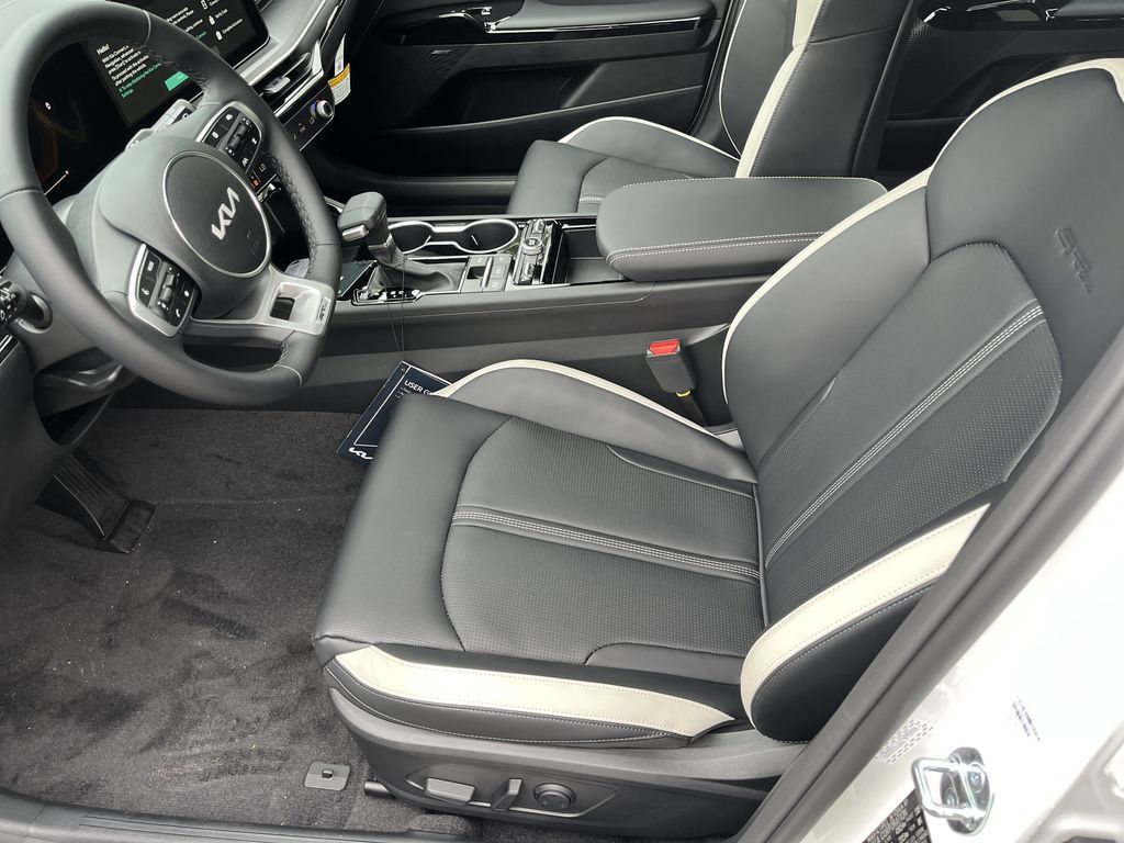 New 2026 Kia K5 GT-Line w/ GT-Line Premium Package FWD image 10