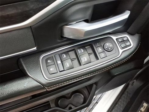 Used 2024 RAM 2500 Big Horn image 15