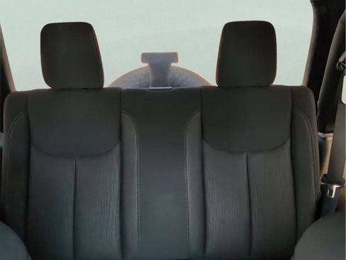 Certified 2016 Jeep Wrangler Sahara w/ Mopar Chrome Edition Group image 28