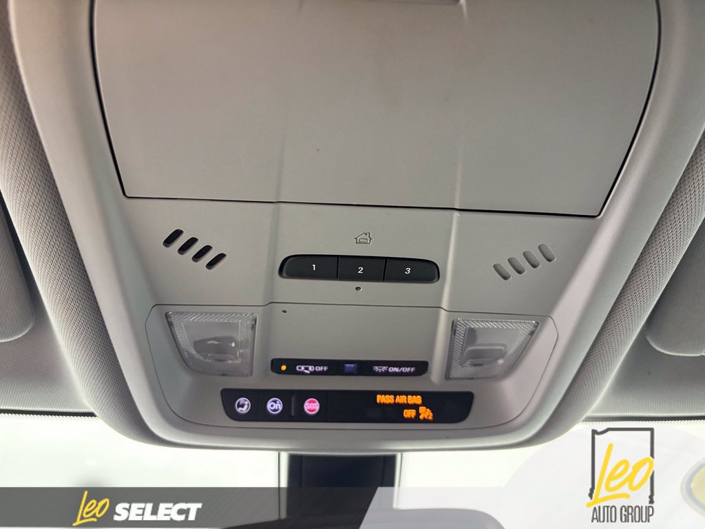 Used 2020 Chevrolet Blazer LT FWD image 18