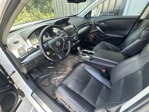 Used 2018 Acura RDX AWD w/ Technology Package image 4