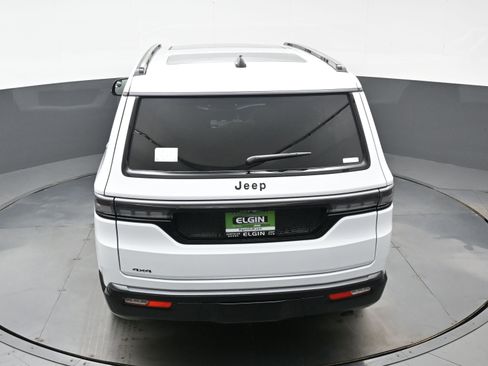 New 2026 Jeep Grand Wagoneer Limited AWD/4WD image 22