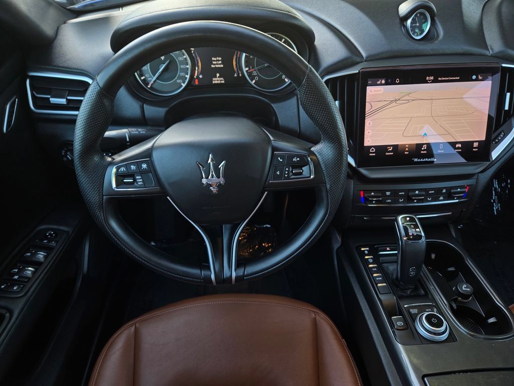 Used 2022 Maserati Ghibli GT RWD image 14