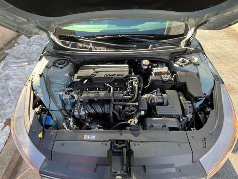 Used 2025 Kia K4 LXS image 31