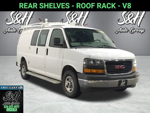 Used 2017 GMC Savana 2500 image 1