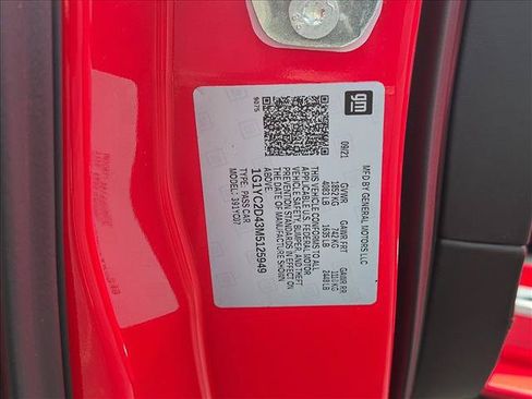 Used 2021 Chevrolet Corvette Stingray Premium Cpe w/ Z51 Performance Package RWD image 22