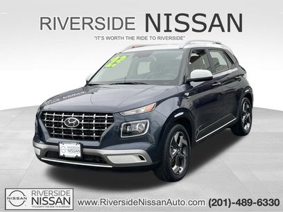 Used 2023 Hyundai Venue Limited w/ Cargo Package