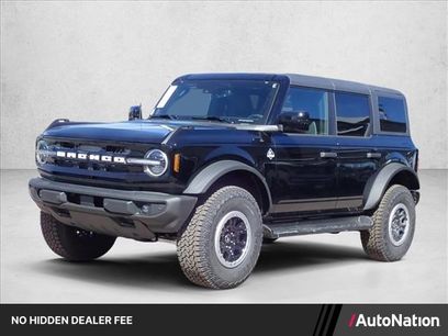 New 2026 Ford Bronco Outer Banks w/ Sasquatch Package
