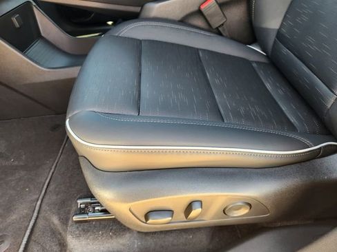 New 2026 Buick Enclave Sport Touring w/ Power Package FWD image 32
