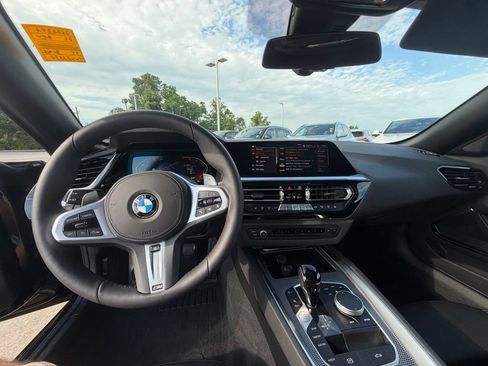Certified 2026 BMW Z4 sDrive30i w/ Premium Package RWD image 14
