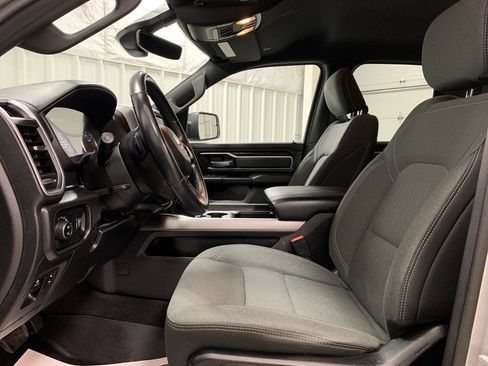 Used 2022 RAM 1500 Big Horn AWD/4WD image 17