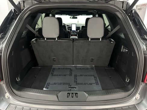 Used 2024 Ford Explorer ST w/ Equipment Group 401A image 41