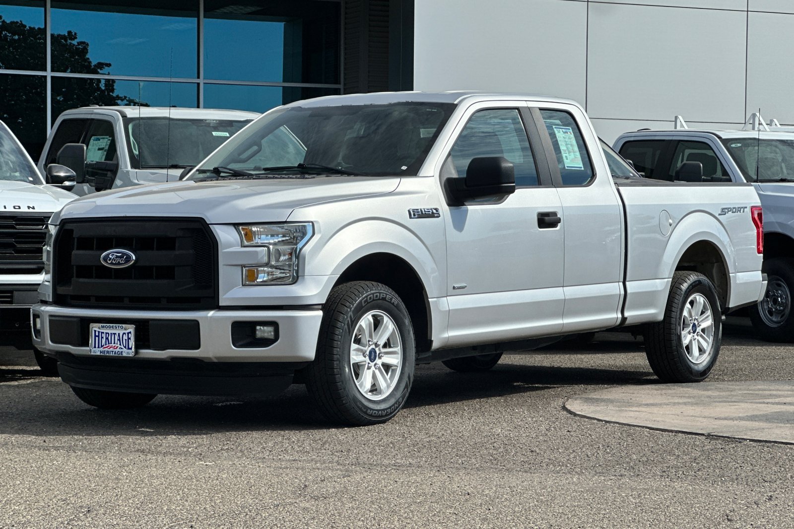 Used 2015 Ford F150 XL w/ Equipment Group 101A Mid RWD image 8