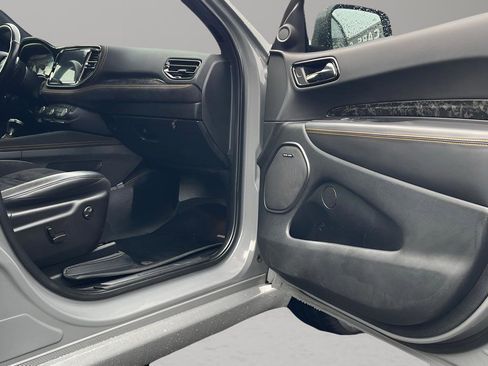 Used 2022 Dodge Durango R/T w/ Blacktop Package image 24