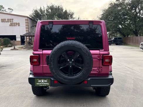 Used 2021 Jeep Wrangler Unlimited Sahara image 13