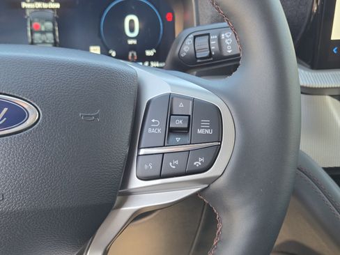 New 2026 Ford Explorer Active image 25