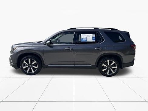 Used 2025 Honda Pilot Elite image 5