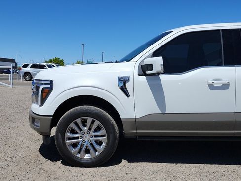 Used 2025 Ford F150 King Ranch w/ FX4 Off-Road Package image 10
