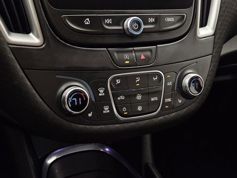 Used 2023 Chevrolet Malibu LT FWD image 12