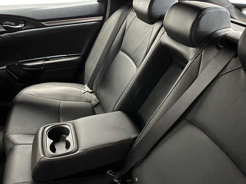 Used 2018 Honda Civic Sport Touring image 15