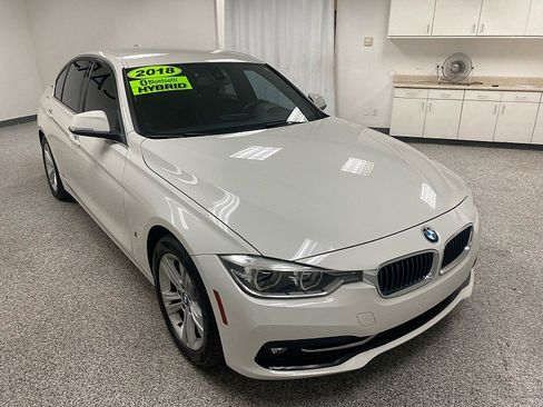 Used 2018 BMW 330e image 3