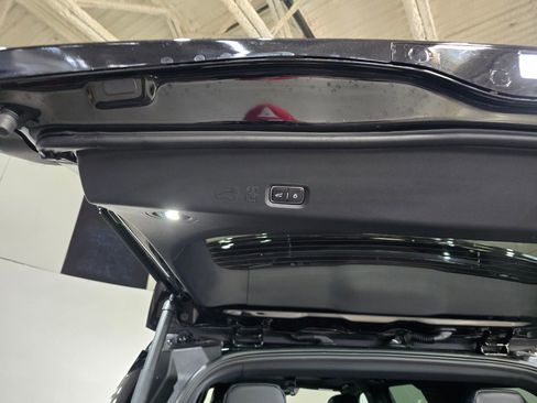 New 2025 Lincoln Navigator Reserve w/ Jet Appearance Package image 11