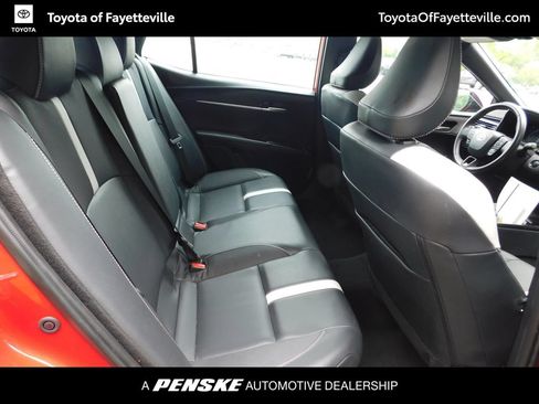 Certified 2025 Toyota Camry SE FWD image 5