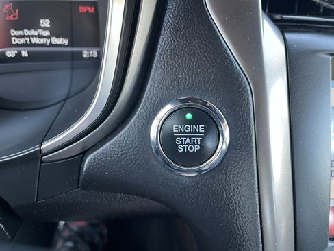 Used 2019 Ford Fusion SEL FWD image 31