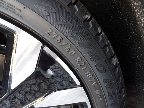 New 2026 Volvo XC90 T8 Ultra w/ Protection Package Premier image 29