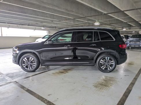 Used 2025 Mercedes-Benz GLB 250 image 12