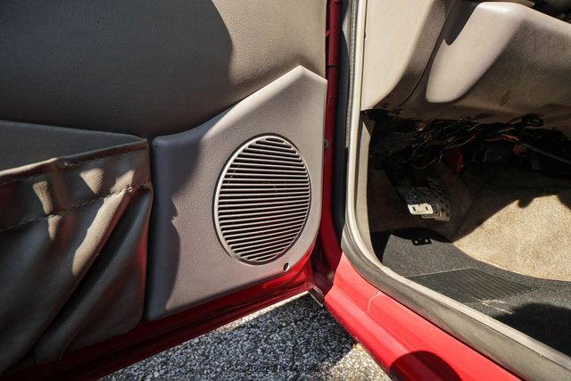 Used 1992 Ford Mustang LX RWD image 80