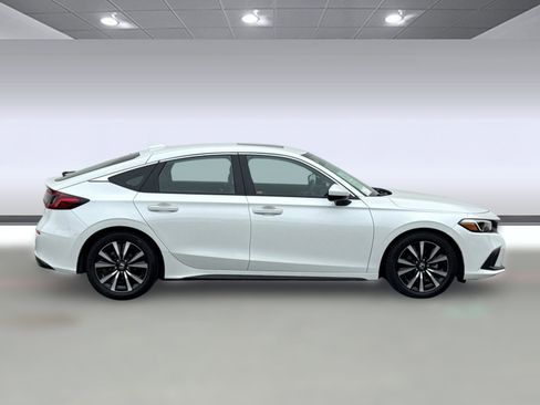 Certified 2024 Honda Civic EX-L image 8
