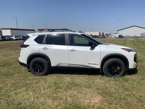 New 2026 Nissan Rogue SV w/ Rock Creek Premium Package image 4