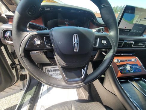 Used 2020 Lincoln Aviator Grand Touring w/ Elements Package Plus image 15