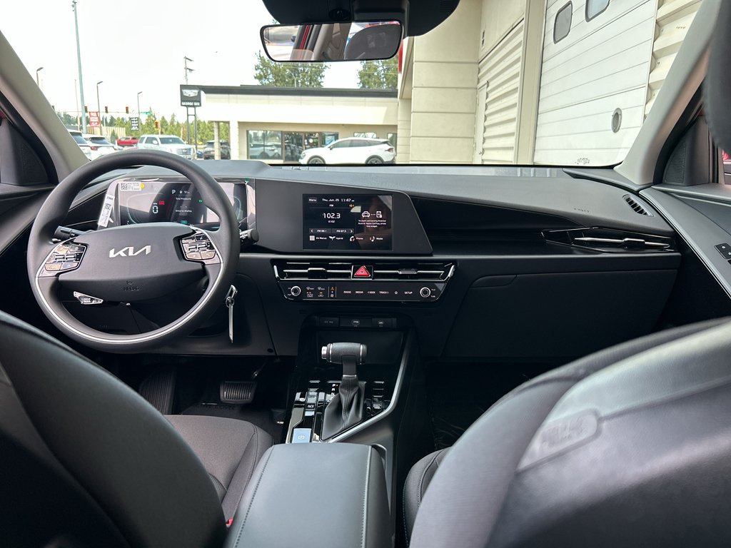 New 2026 Kia Niro LX FWD image 15