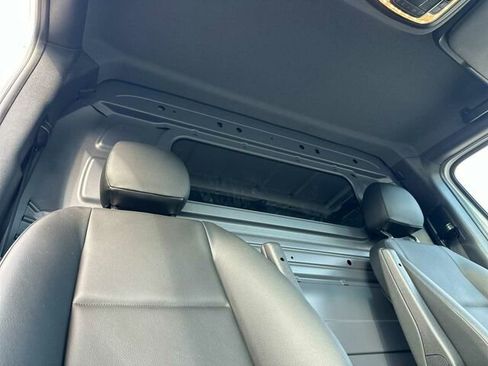 Used 2024 Mercedes-Benz Sprinter 2500 image 19