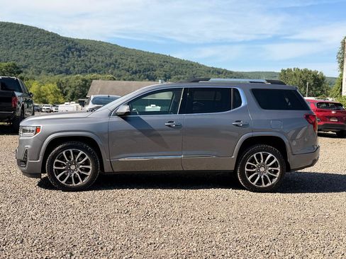 Used 2022 GMC Acadia Denali w/ GMC Pro Grade Package AWD/4WD image 8