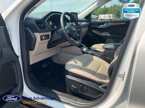 Certified 2022 Ford Escape Titanium w/ Class II Trailer Tow Package AWD/4WD image 18