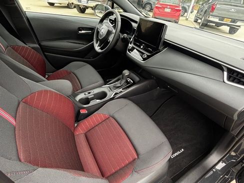 Used 2026 Toyota Corolla SE image 19