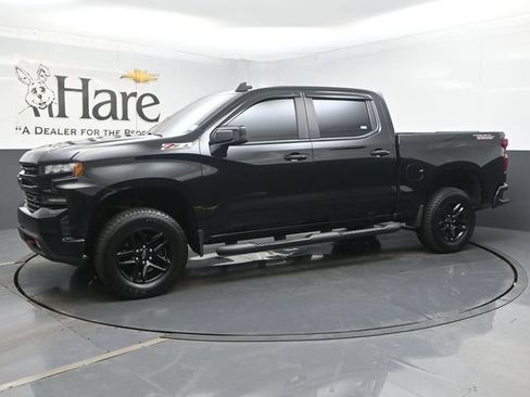 Used 2021 Chevrolet Silverado 1500 LT Trail Boss w/ Bed Protection Package AWD/4WD image 31