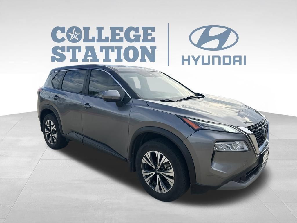 Used 2023 Nissan Rogue SV FWD image 3