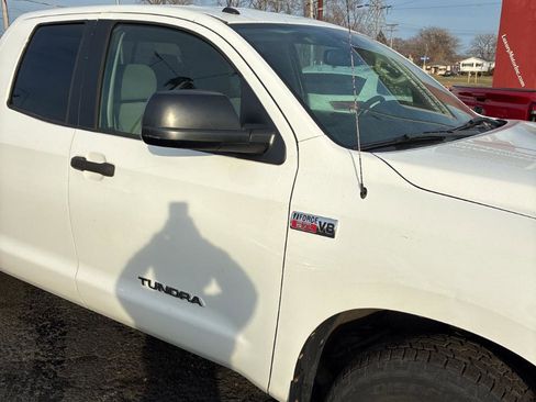Used 2012 Toyota Tundra 4x4 Double Cab image 5