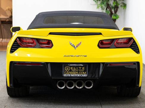 Used 2016 Chevrolet Corvette Stingray Convertible w/ 3LT Preferred Equipment Group image 22