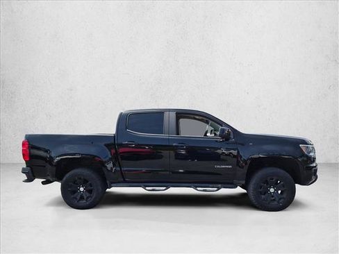 Used 2018 Chevrolet Colorado LT w/ LT Convenience Package RWD image 4