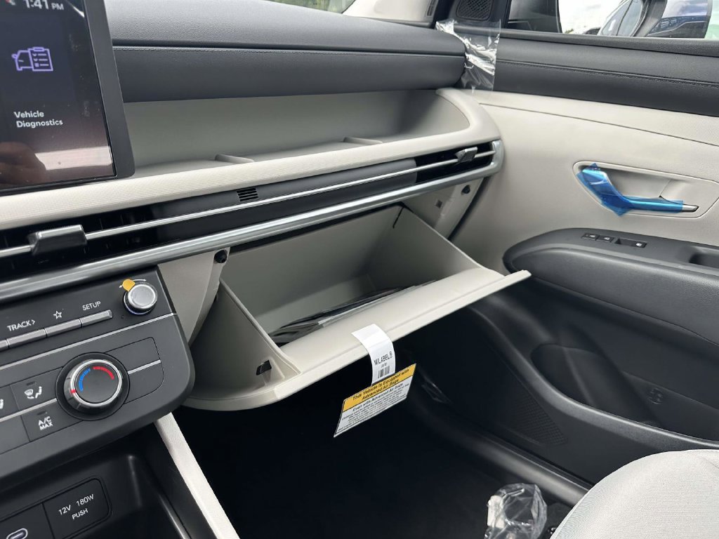 New 2026 Hyundai Tucson SE AWD/4WD image 18