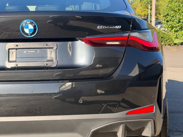 Certified 2023 BMW i4 eDrive40 w/ Premium Package RWD image 7