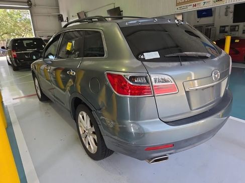 Used 2011 MAZDA CX-9 Grand Touring w/ Moonroof & Bose Audio Pkg FWD image 2
