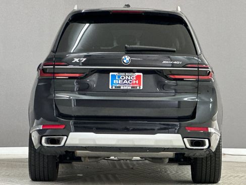 Used 2025 BMW X7 xDrive40i w/ Premium Package AWD/4WD image 10